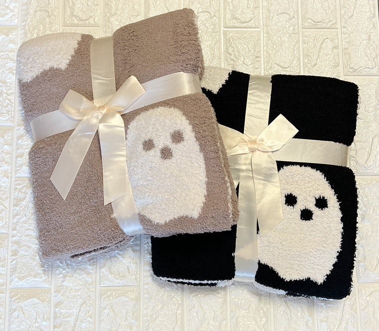 GHOST BLANKET- 2 COLORS