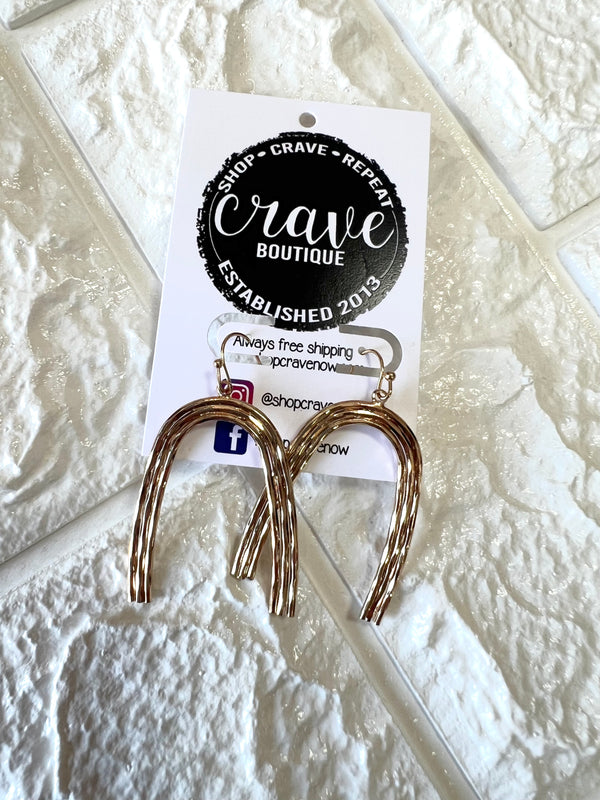 ARCHED GOLD EARRINGS