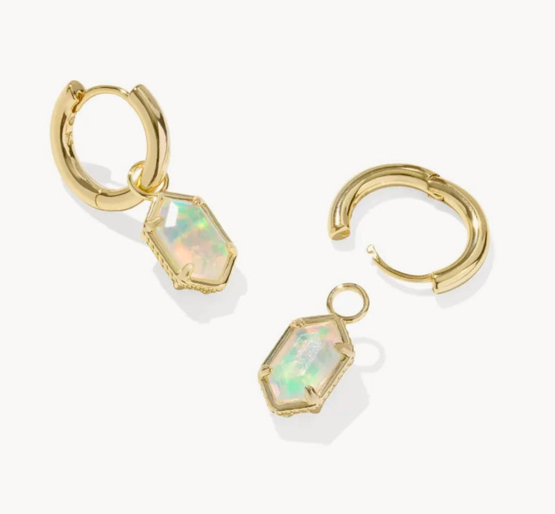 KENDRA SCOTT: HALLIE HUGGIE EARRING