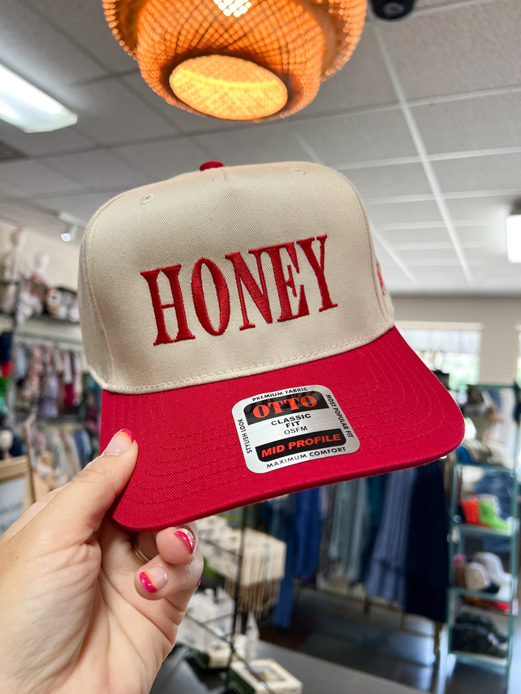 RED HONEY HAT