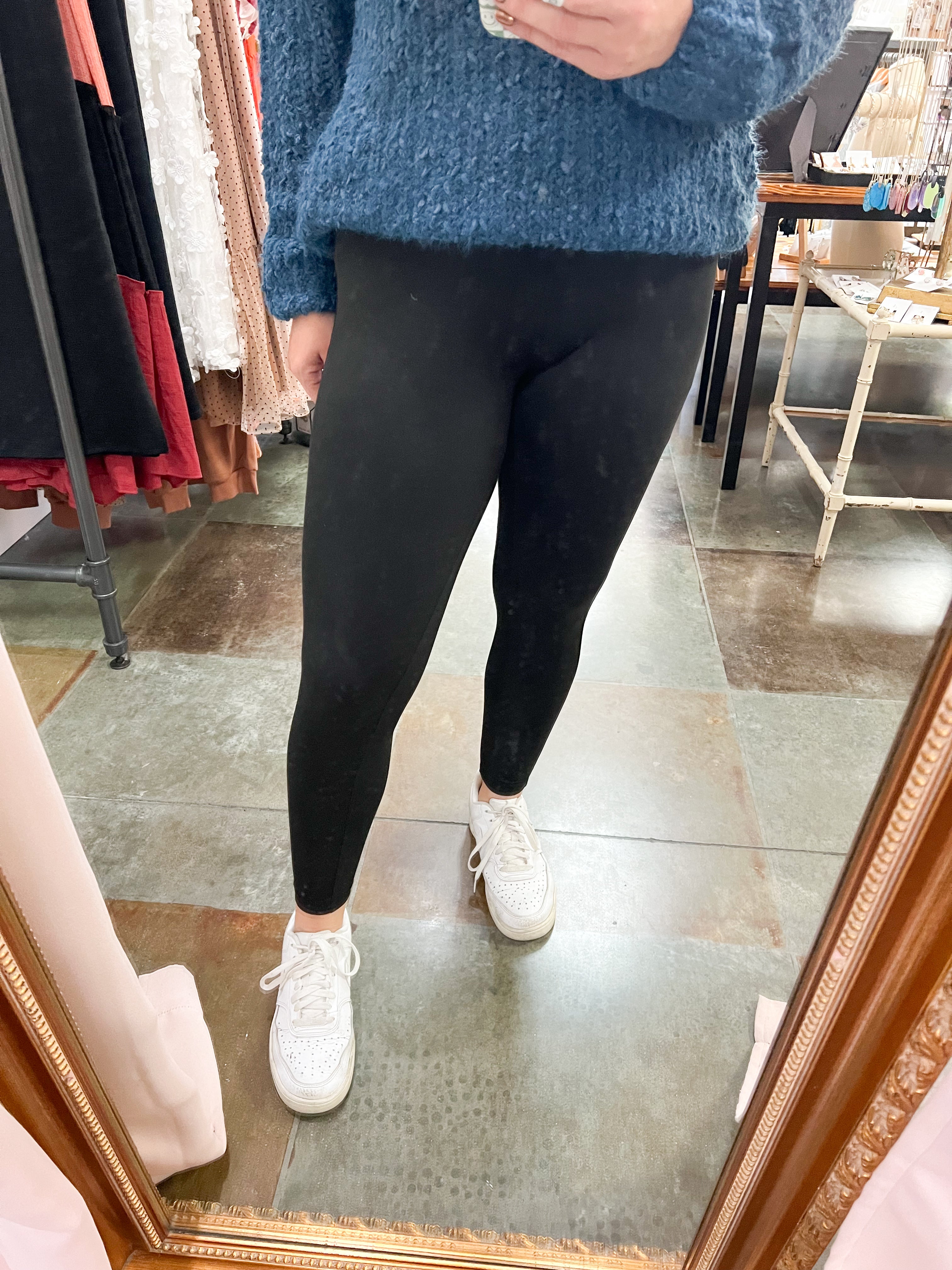 EVERYDAY BLACK LEGGINGS