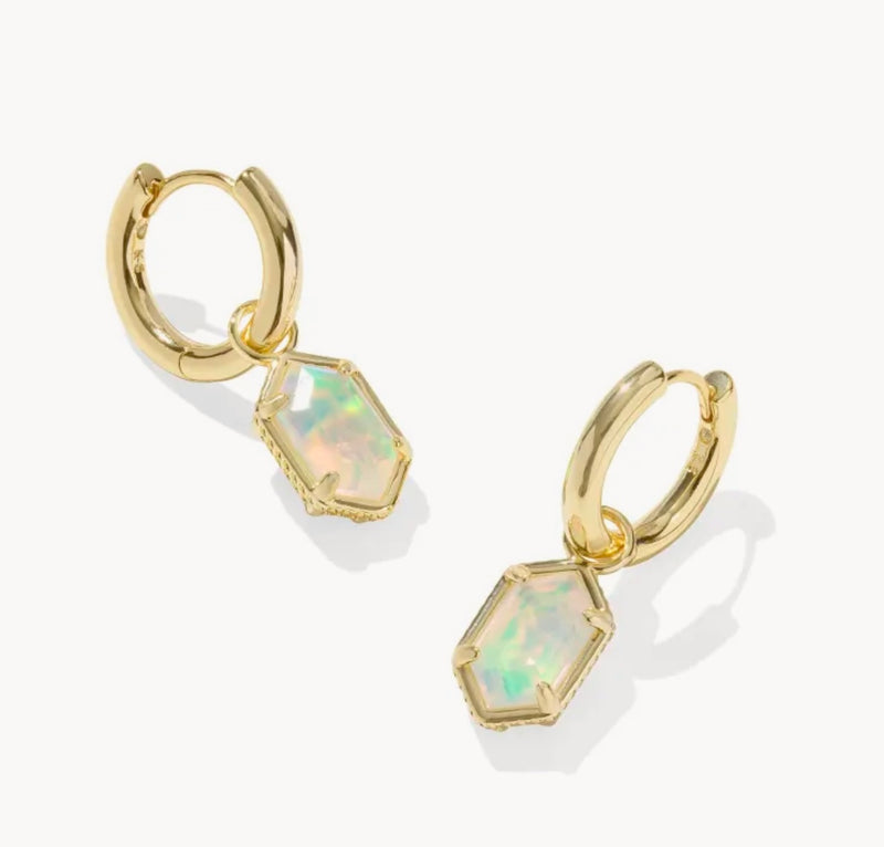 KENDRA SCOTT: HALLIE HUGGIE EARRING