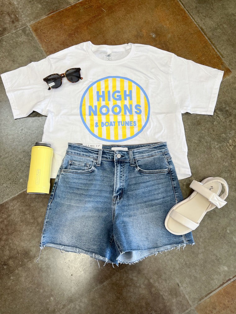 HIGH NOONS CROPPED TEE