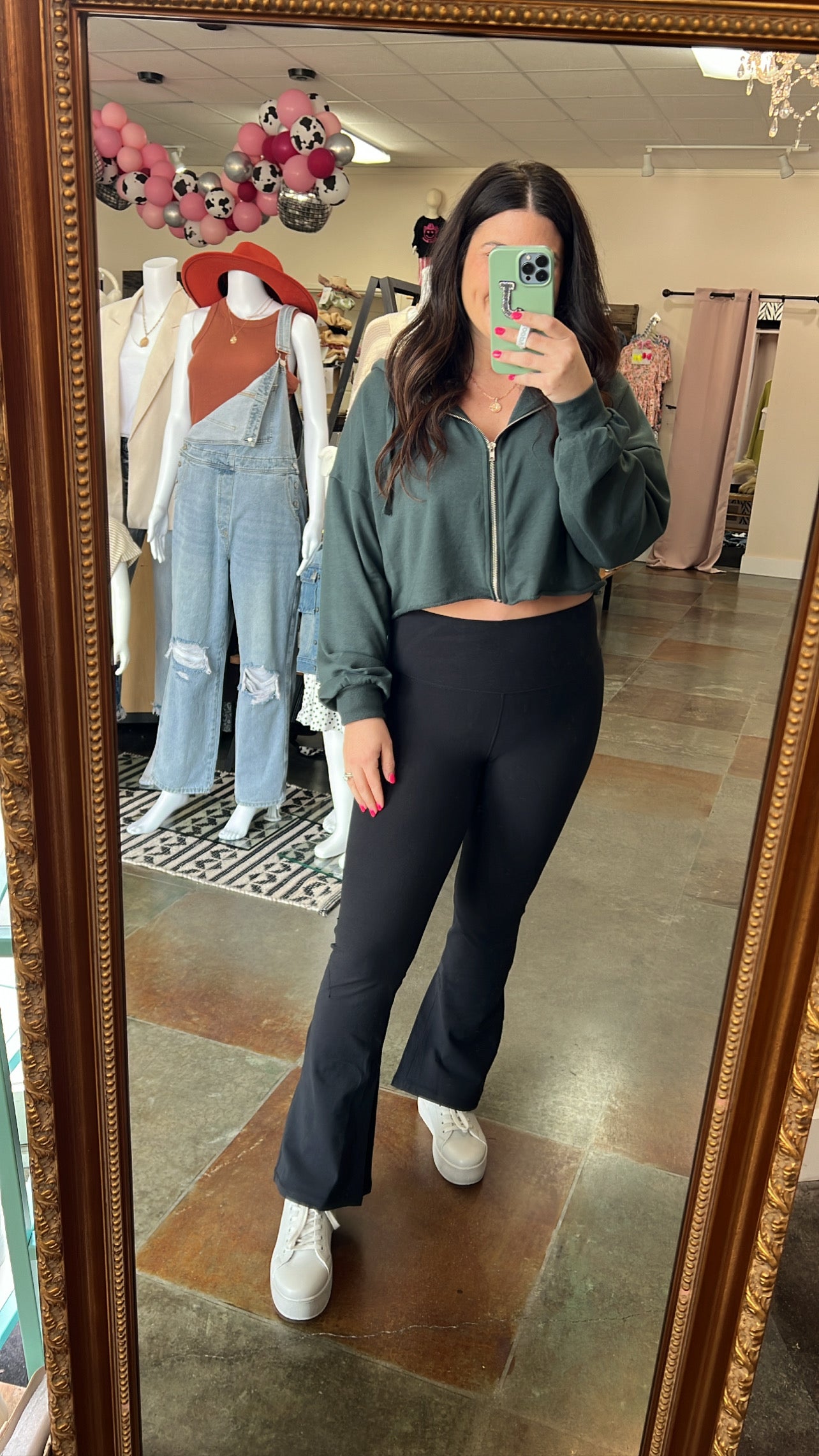 Solid Black Full Length w/ Pockets Leggings – Fashion Flare Boutique